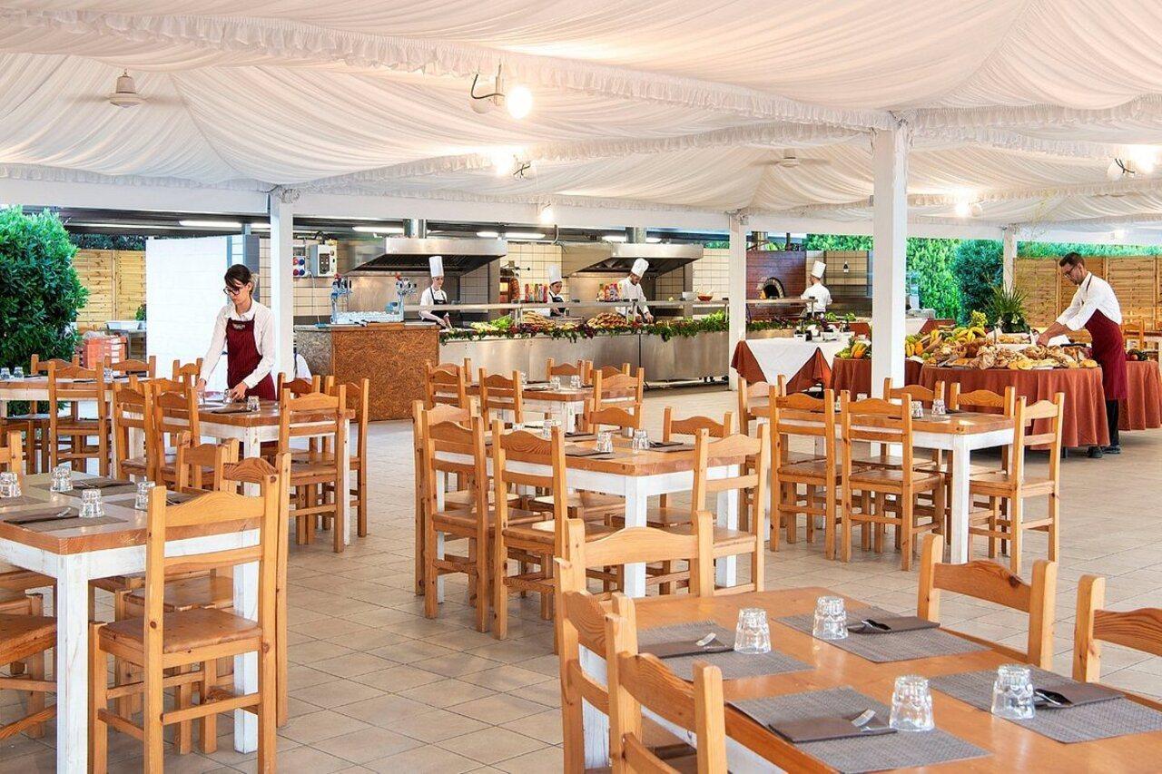 Ethra Reserve Valentino Castellaneta Marina Εξωτερικό φωτογραφία